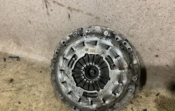 BMW 3 E90 E91 Clutch set kit 7545068