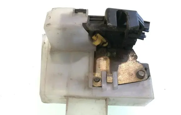 Renault Megane I Front door lock