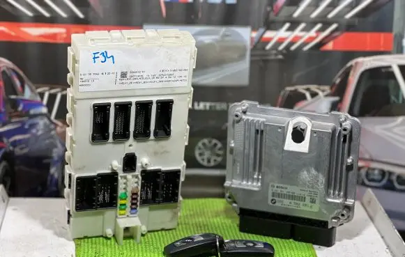 BMW 3 GT F34 Engine ECU kit and lock set 