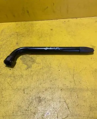 Nissan Note (E11) Wheel nut wrench 