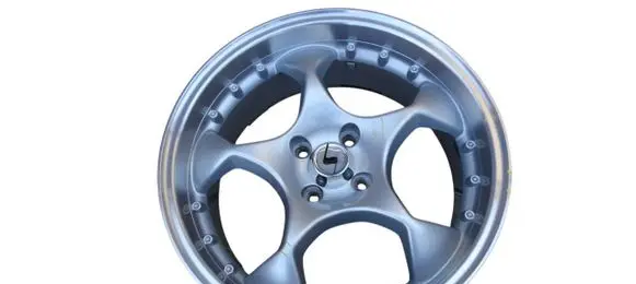 Volkswagen Polo V 6R R17 wheel hub/cap/trim 7517 SPACE7517
