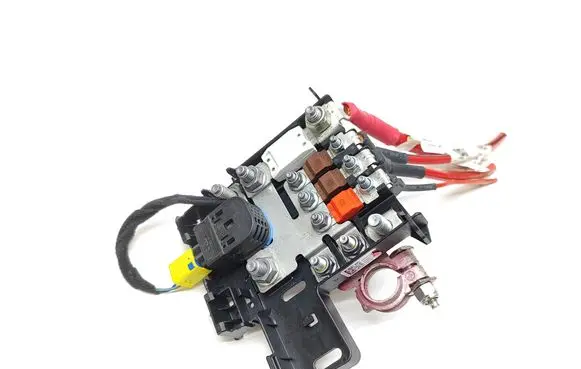 Alfa Romeo Stelvio Battery relay fuse 00505595570 26018 03063