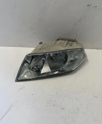 Skoda Octavia Mk2 (1Z) Headlight/headlamp VP4SHX13006AAF 00HR00HC 3575