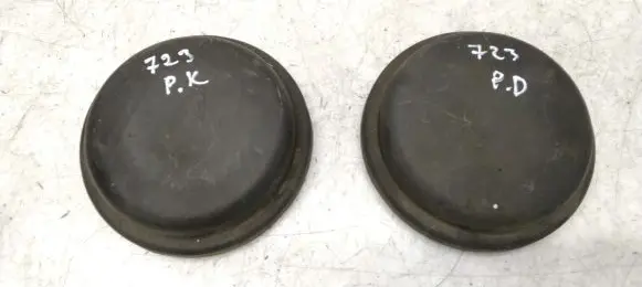 Lancia Kappa Headlight/headlamp dust cover
