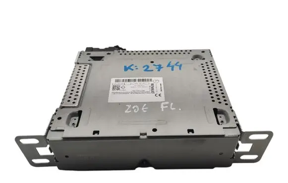 Renault Zoe Navigation unit CD/DVD player 281152222R