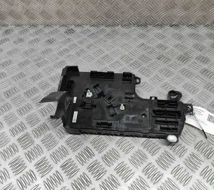 Tesla Model 3 Central body control module 110034090H