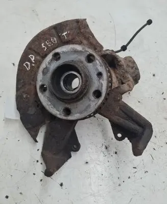 Seat Leon (1M) Front wheel hub