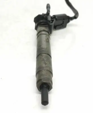 Mercedes-Benz Sprinter W906 Fuel injector A6460701187 061208 0445115