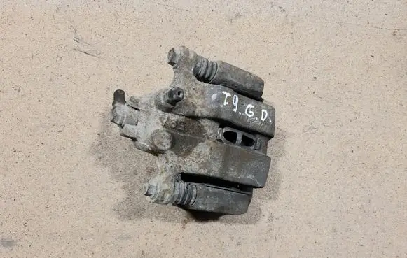 Honda FR-V Rear brake caliper