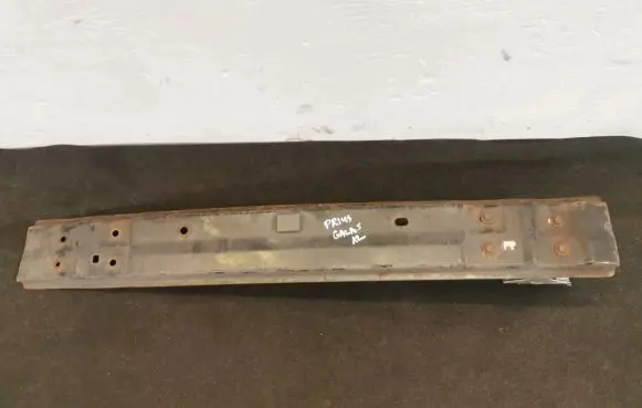 Toyota Prius (XW30) Rear bumper cross member