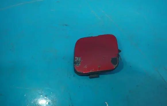 Nissan Note (E11) Front tow hook cap/cover 622A09U040