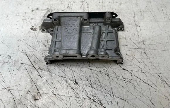 Volkswagen Touareg III Timing belt guard (cover) 059109122AL 1875600