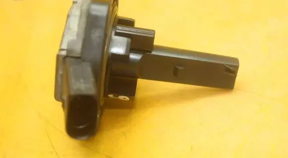Volkswagen Golf V Oil level sensor 6PR00807903 1J0907660C