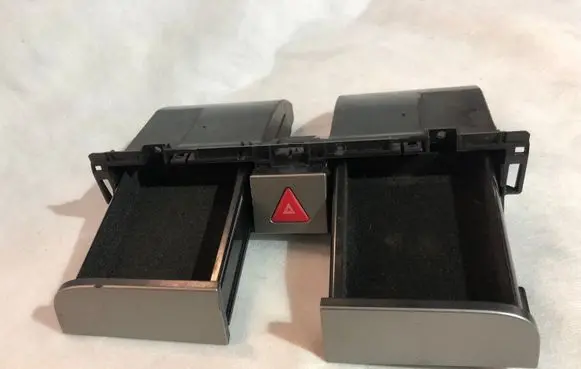 Volkswagen PASSAT B6 Dashboard storage box/compartment 3C0858407