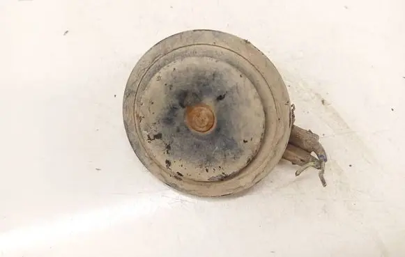 Volkswagen PASSAT B4 Horn signal 