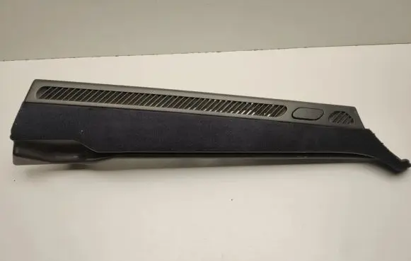Mercedes-Benz C W203 Other trunk/boot trim element A2038601269