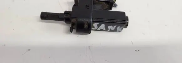 Clutch pedal sensor