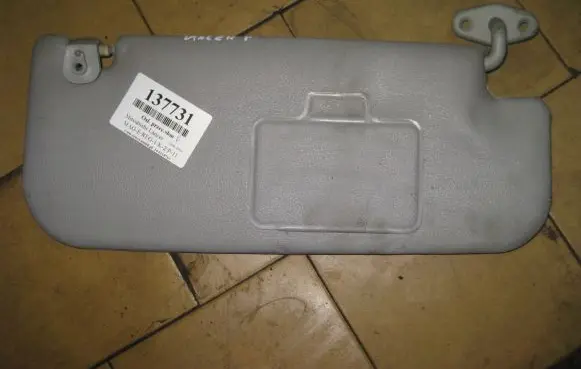 Mitsubishi Lancer Sun visor