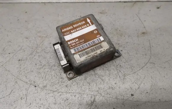 Audi A6 S6 C4 4A Airbag control unit/module 8A0959655B 0285001037