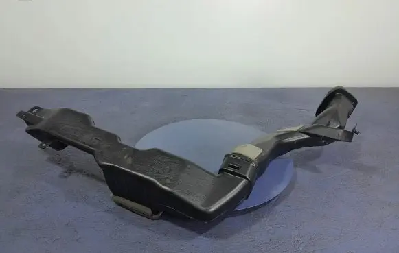 Ford Mondeo MK V Intake resonator LG98-10C725-BA
