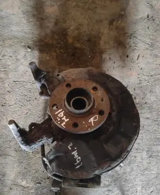 Seat Ibiza III (6L) Front wheel hub
