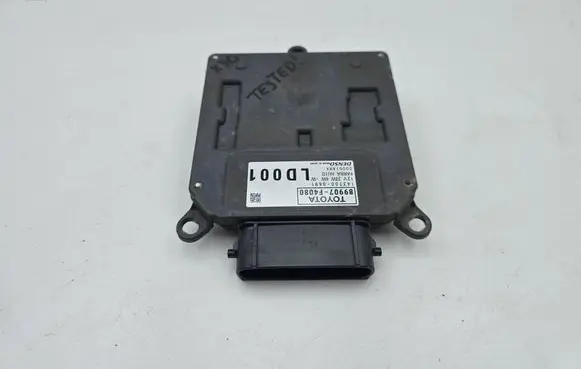 Toyota C-HR I Headlight ballast module Xenon 89907F4080 1437000691 00001AHX