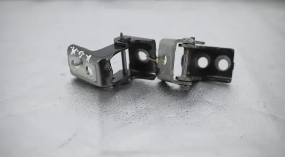 Peugeot 5008 II Rear door hinge set 172192