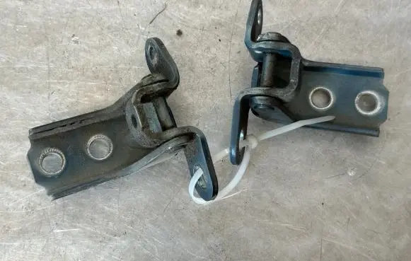 Hyundai Santa Fe Front door hinge set 