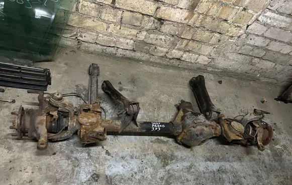 Jeep Grand Cherokee Front differential 373