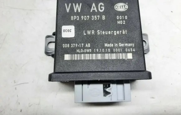 Audi A3 S3 8P Light module LCM 8P3907357B