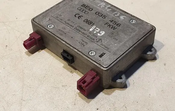Aerial antenna amplifier