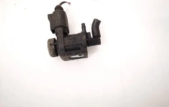 Audi A5 8T 8F Turbo solenoid valve 1K0906283A
