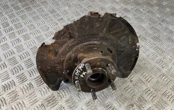 Subaru Outback Front wheel hub
