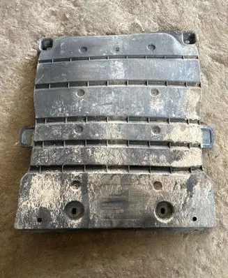 Audi Q5 SQ5 Other under body part 5Q0825229G 5Q0825230