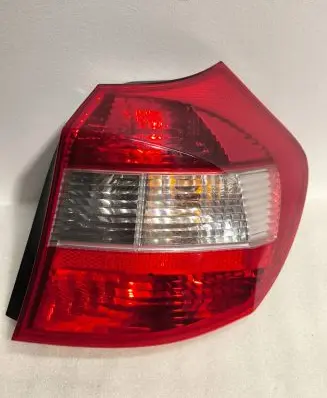 BMW 1 E81 E87 Rear/tail lights 6924502