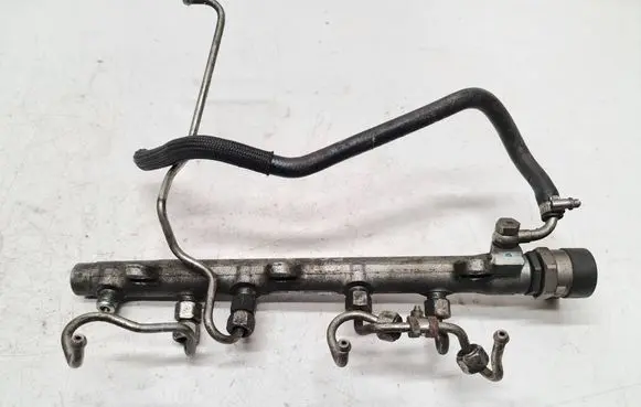 BMW 5 E60 E61 Fuel main line pipe 0445214030 7787164