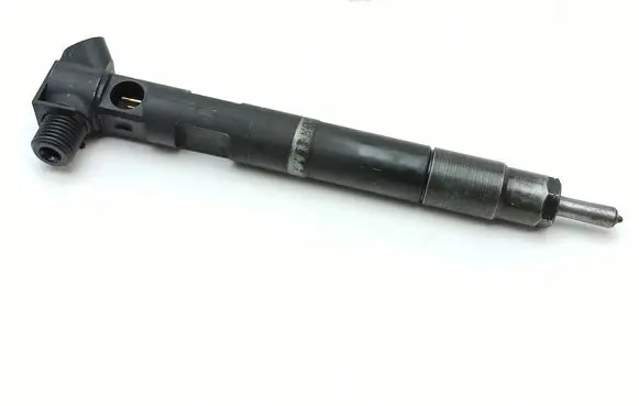 Mercedes-Benz E W212 Fuel injector A6510704987