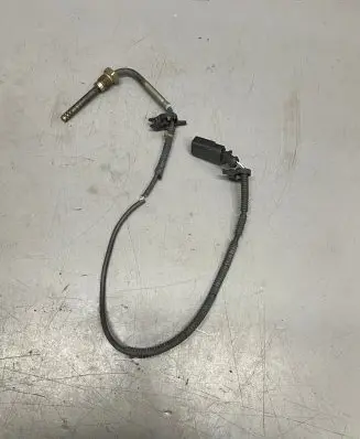 Audi A6 S6 C6 4F Exhaust gas temperature sensor 038906088B