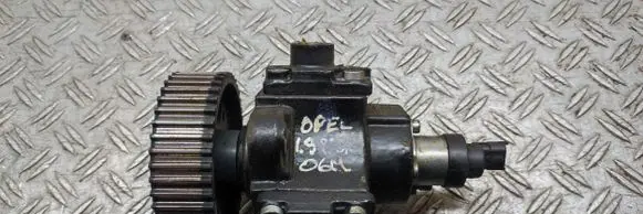 Opel Zafira B Fuel injection high pressure pump 0445010128