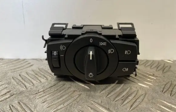 BMW 1 E81 E87 Light switch 6932794
