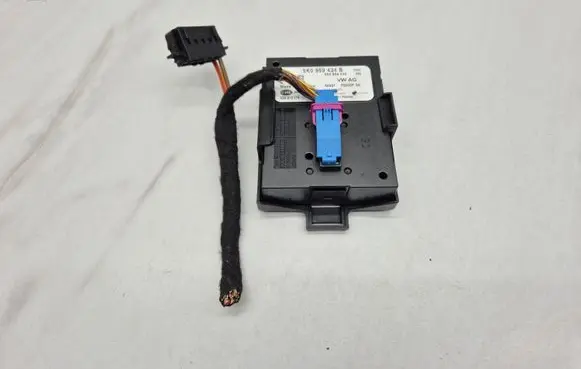 Audi Q3 8U Keyless (KESSY) go control unit/module 5K0959434B 5K0959434