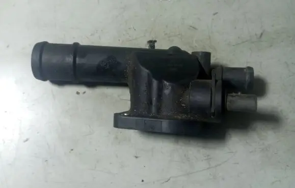 Skoda Octavia Mk2 (1Z) Engine coolant pipe/hose 03G121132B