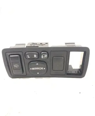 Toyota Avensis T250 Wing mirror switch 183575