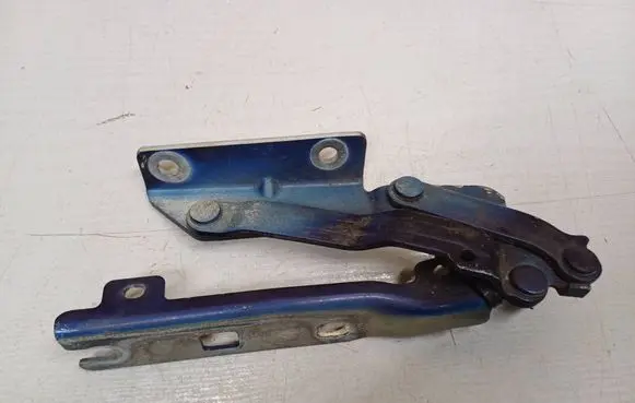 Volkswagen Golf V Engine bonnet/hood hinges 1K0823302B