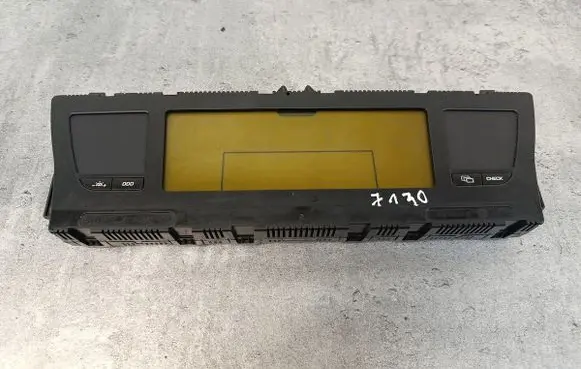Citroen C4 I Picasso Speedometer (instrument cluster)