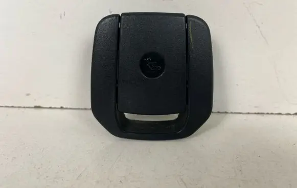 BMW 1 E81 E87 ISOFIX cover 7118673