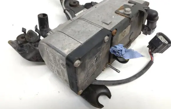Ford Focus Auxiliary pre-heater (Webasto) AV6118K463CM AV6118K464CL 645876FD