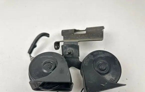 Land Rover Range Rover Evoque L538 Horn signal BJ3213A803AC