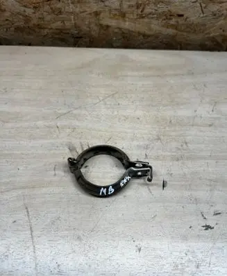 Mercedes-Benz E W213 Muffler pipe connector clamp A0039950402