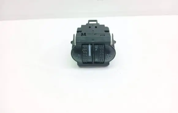 Volkswagen PASSAT B5.5 Headlight level height control switch 3B0941333C